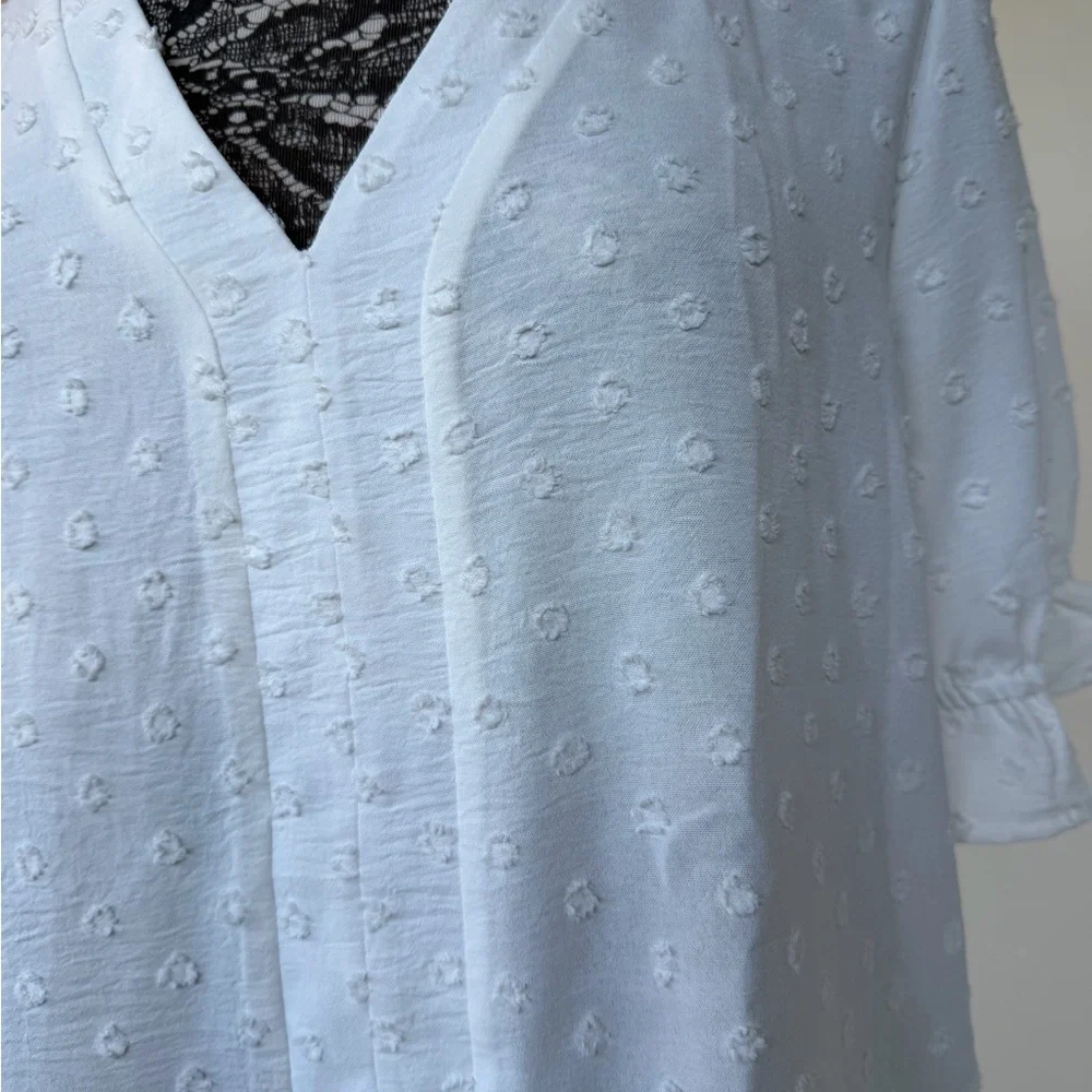 White Swiss Dot V-Neck Puff Sleeve Blouse by Beacon Apparel size XL